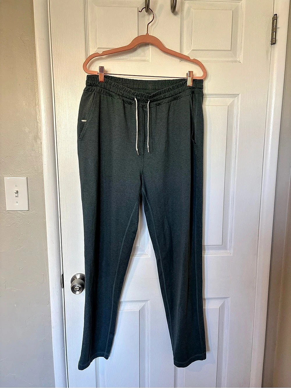 vuori Ponto Performance Pant Joggers in Green XL